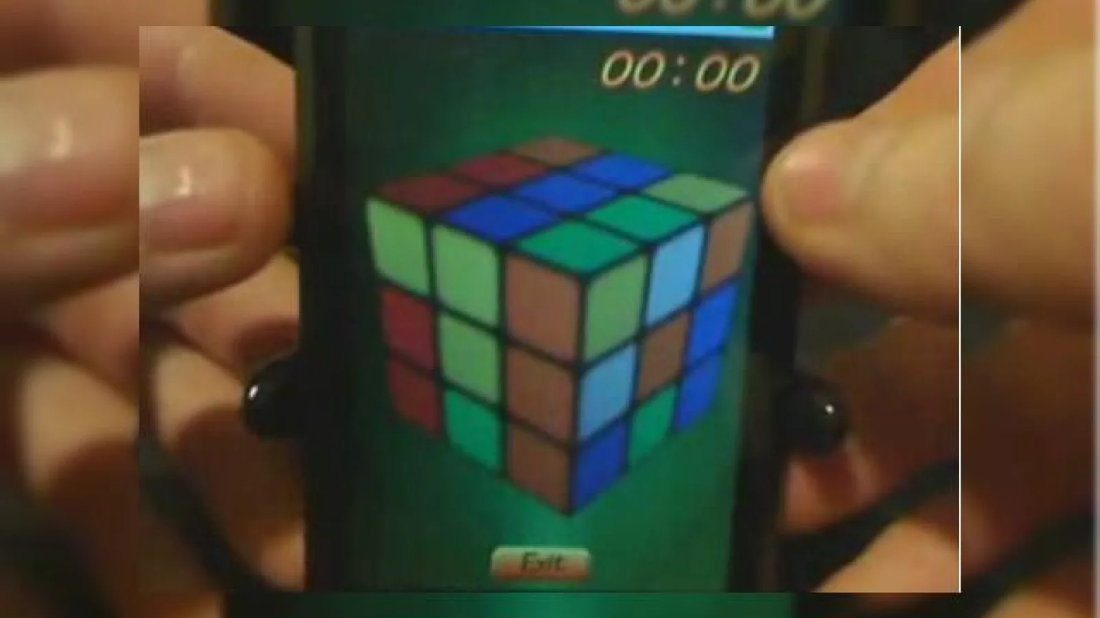 Cubul lui Rubik pe iPhone in jocul Cubix (Video)