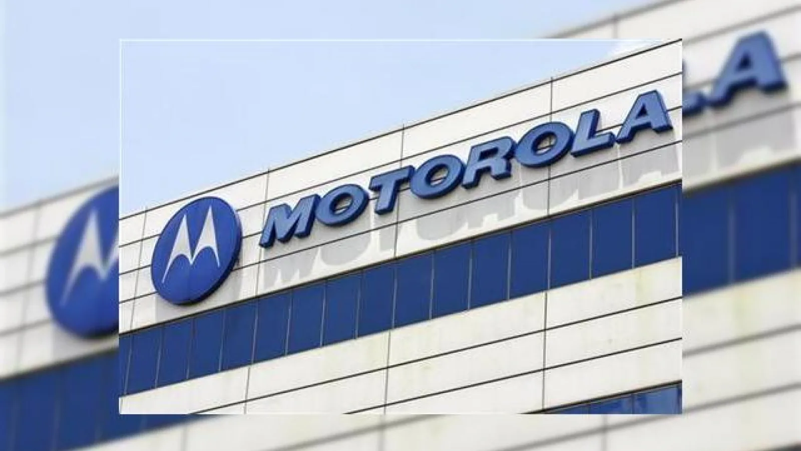 Motorola concediaza angajati, adopta platforma Google