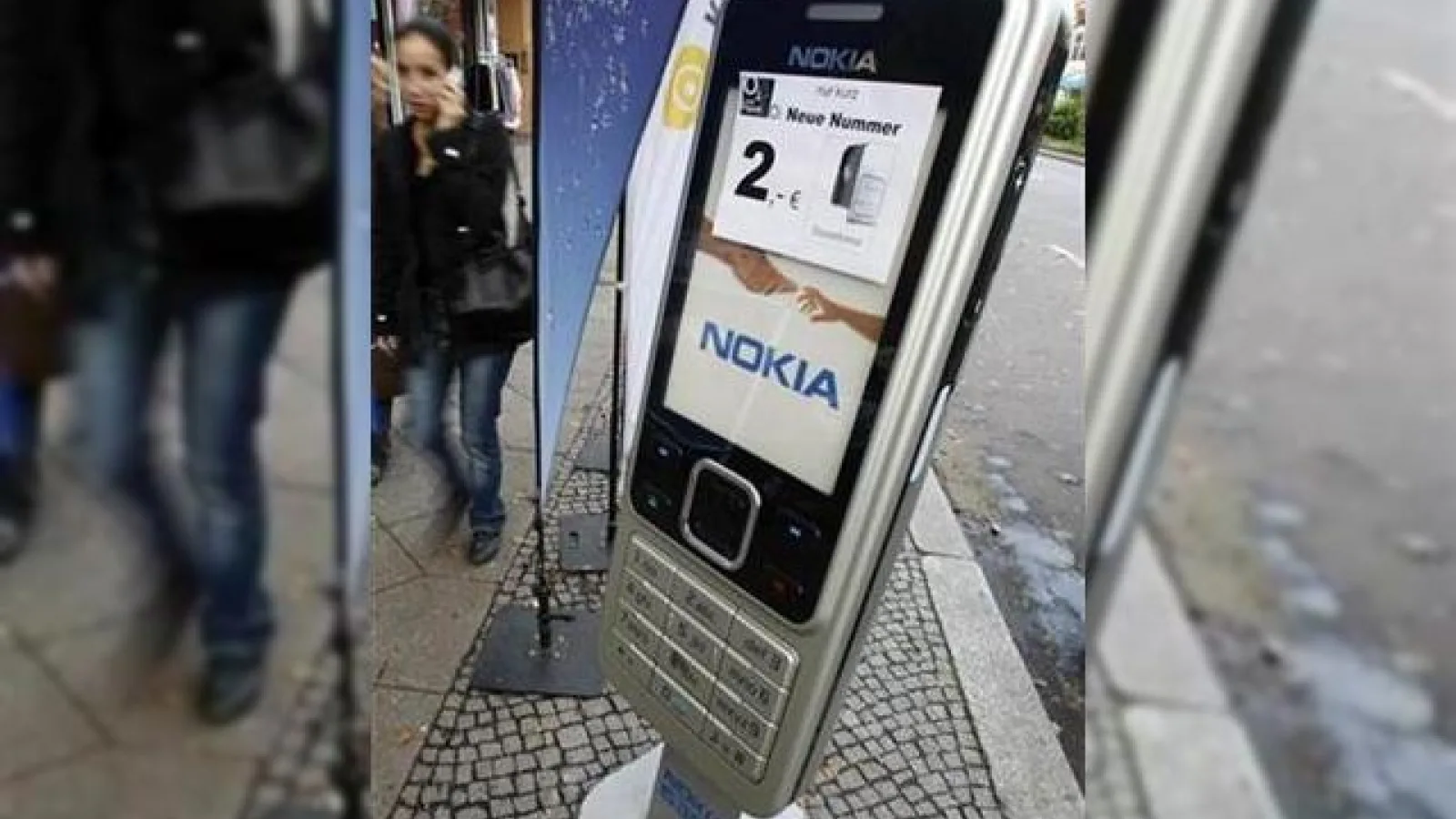 Nokia anunta o prabusire a pietei telefoniei mobile in 2009