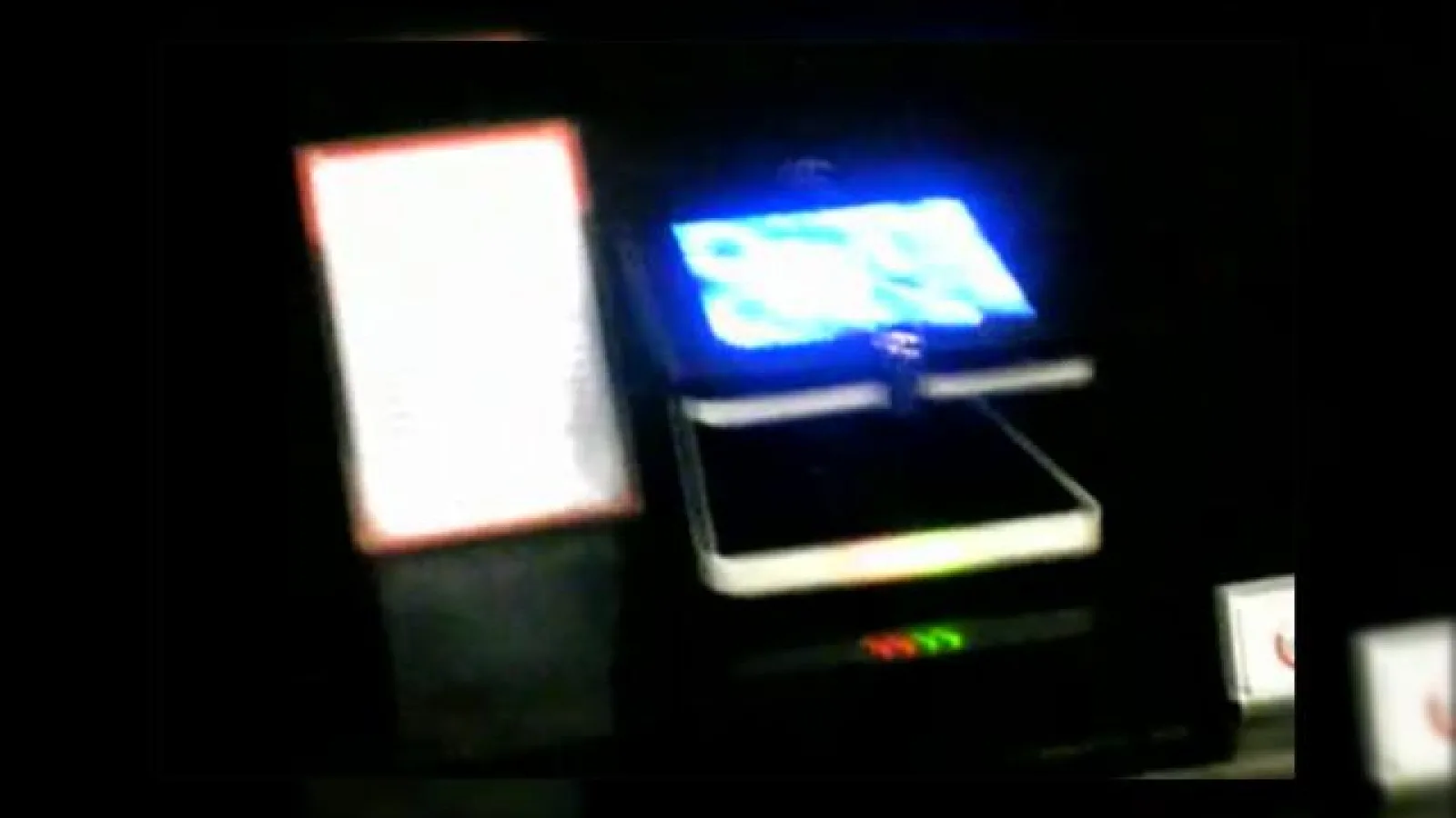 Un telefon Samsung cu ecran flexibil prezentat oficial (Video)