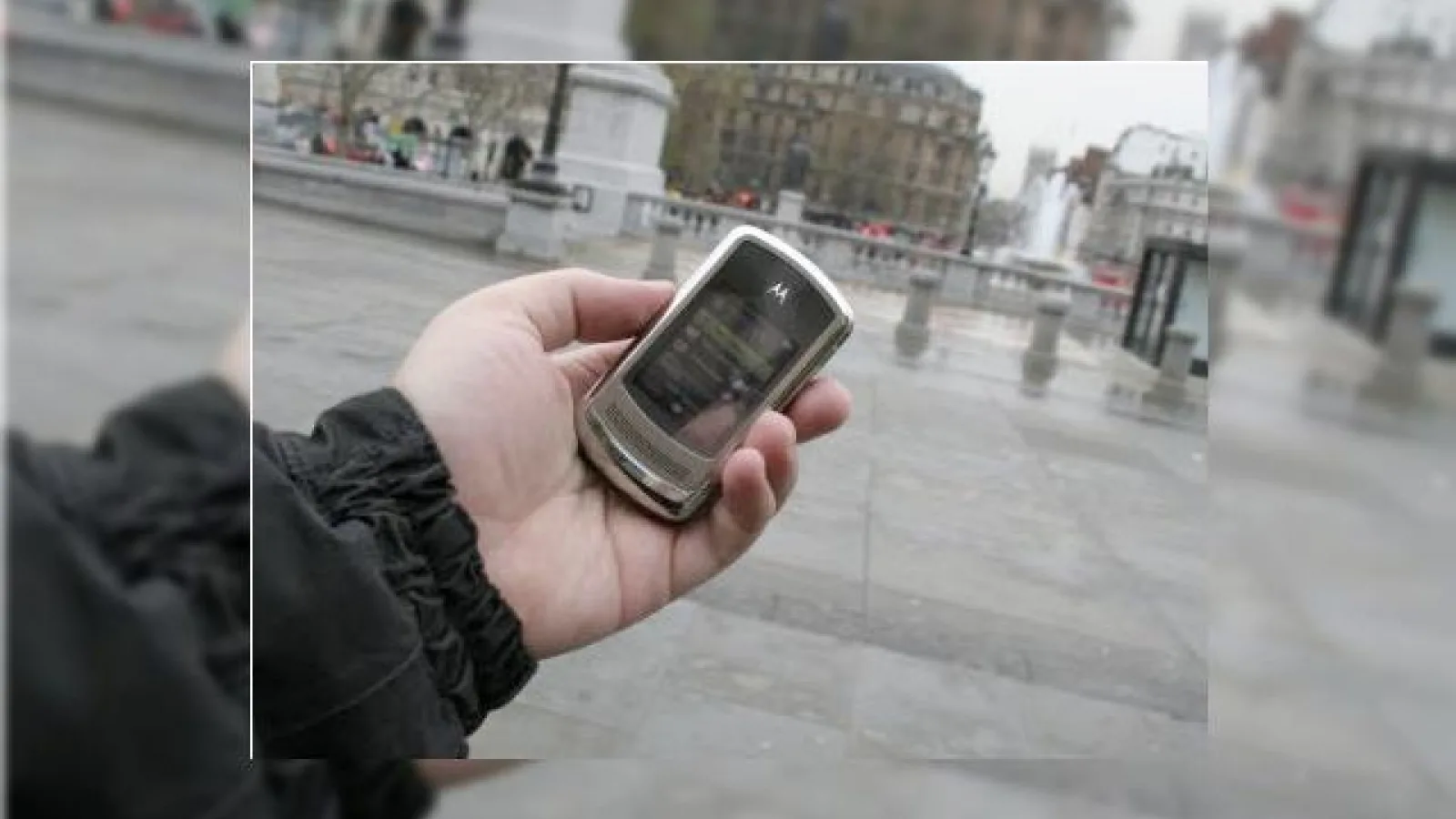 Motorola RAZR 3 a fost anulat