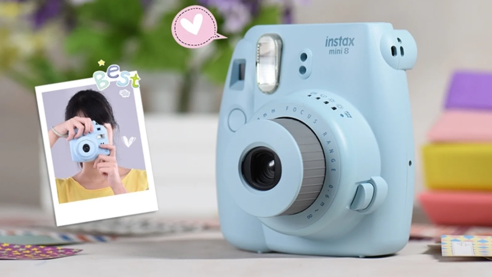 Aparatul foto instant Fujifilm Instax Mini 8 poate fi achiziționat acum pentru numai 49.99 dolari de pe TomTop