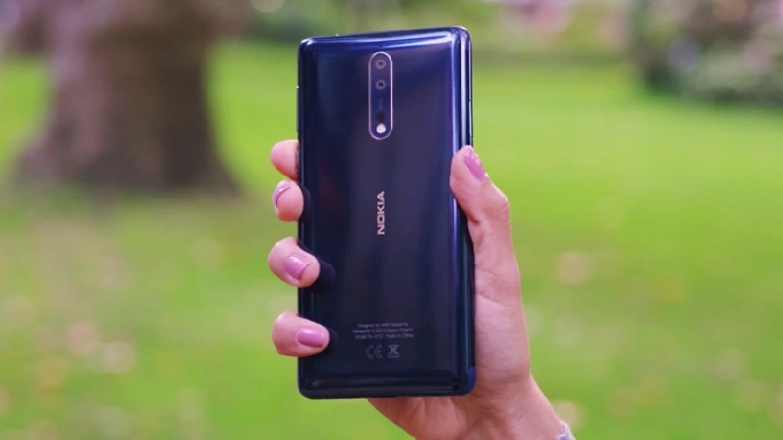 Nokia 8 va avea și o versiune cu 6 GB RAM și 128 GB de stocare flash; se lansează în octombrie