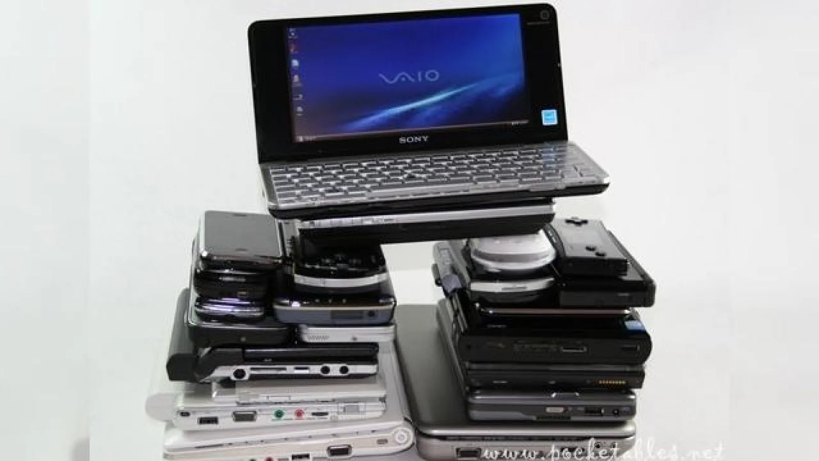 Sony Vaio P, cel mai promitator terminal mobil din ultimii ani, acum disponibil