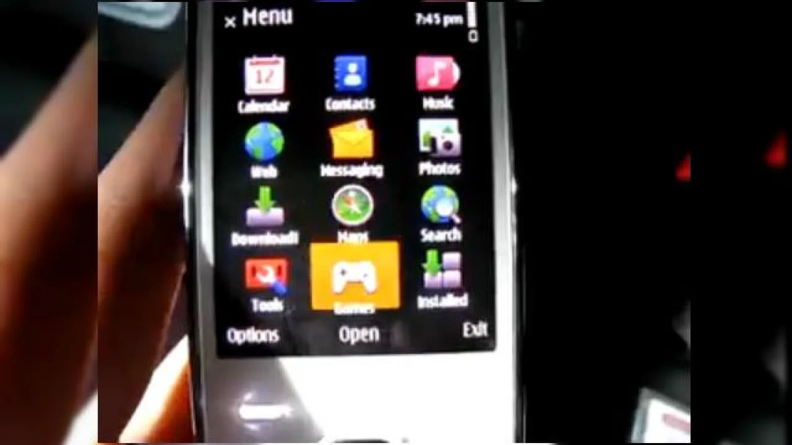Telefonul Nokia cu camera de 8 megapixeli, N86 isi dezvaluie specificatiile