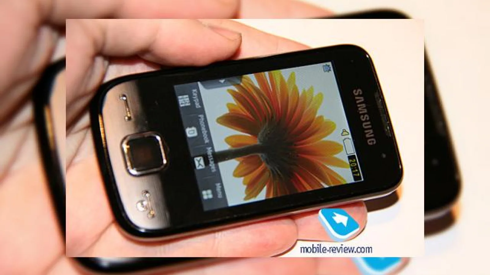 Samsung S5600, din Rusia cu dragoste