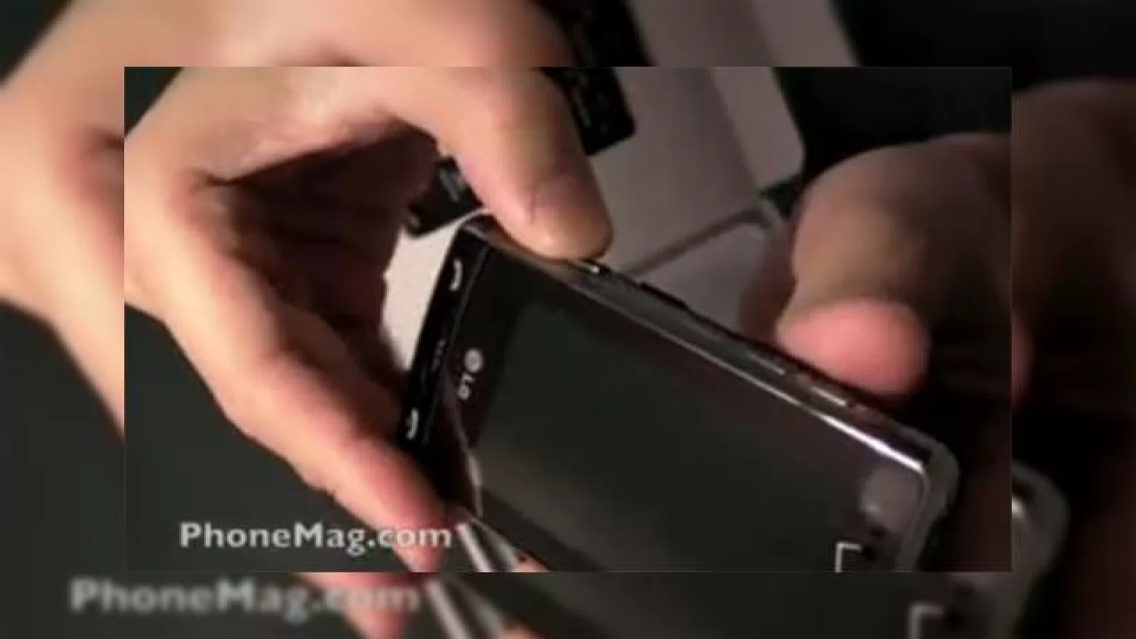 LG Versa, scos din cutie si analizat la cald (Video)