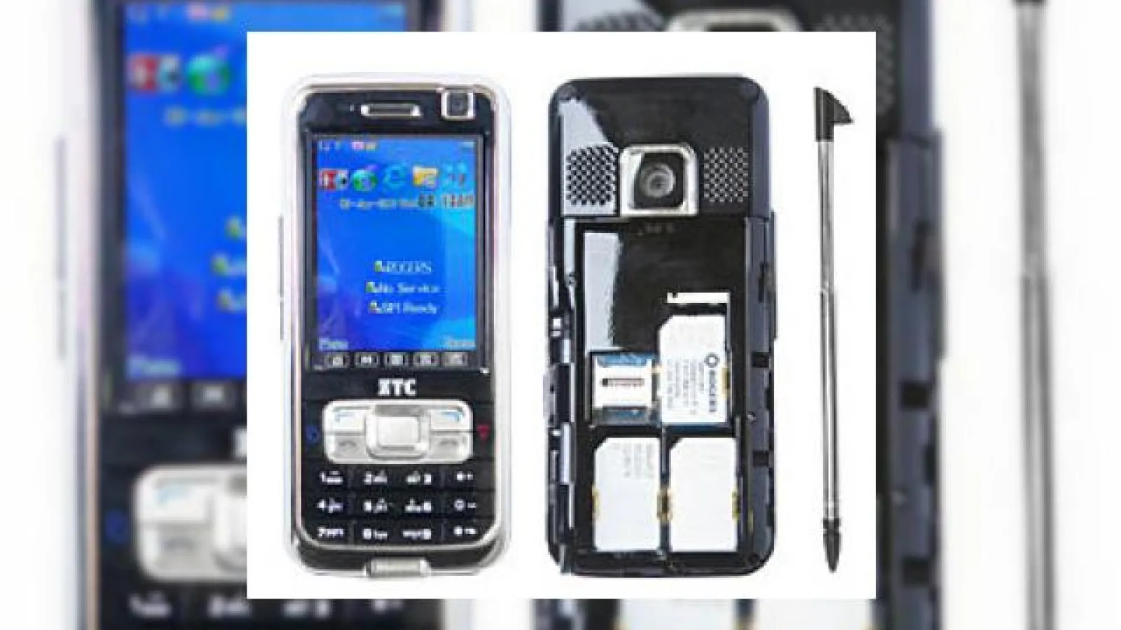 Telefonul cu 3 SIM-uri isi face aparitia