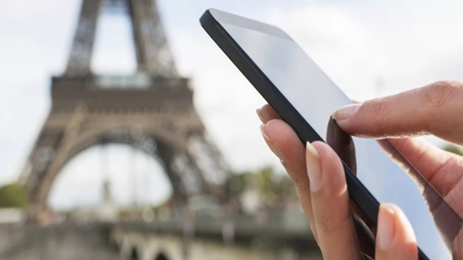 Digi Mobil reduce tarifele din roaming cu până la 50%; oferta intră în vigoare din această lună
