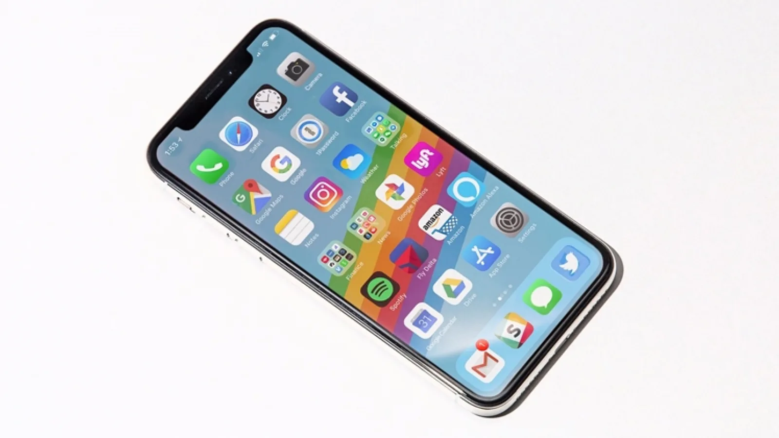 iPhone X are cel mai bun display din lume potrivit DisplayMate; dar și aici poate apărea efectul burn-in
