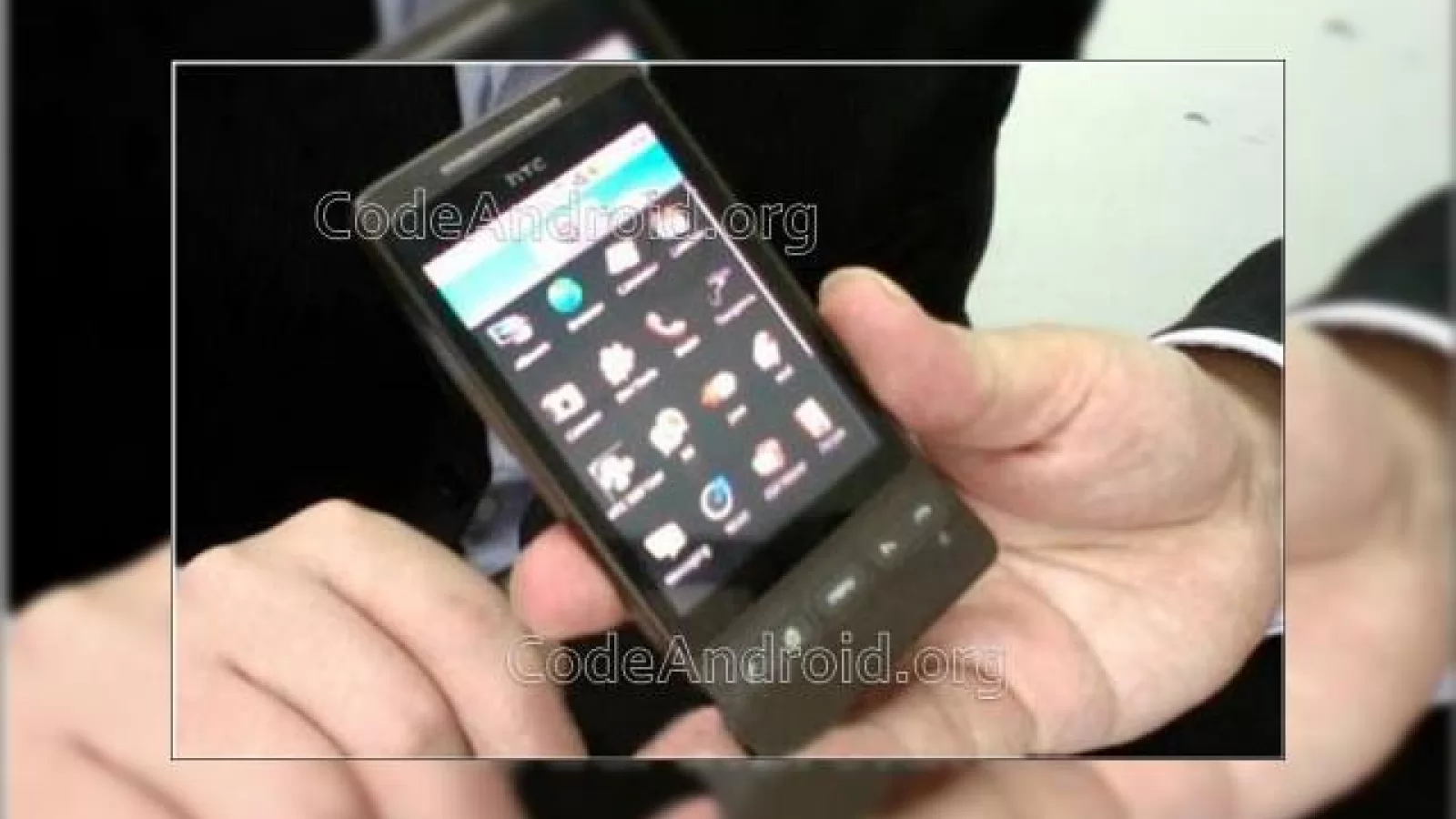 Android G3 (HTC Hero) a scapat pe web; primele imagini disponibile