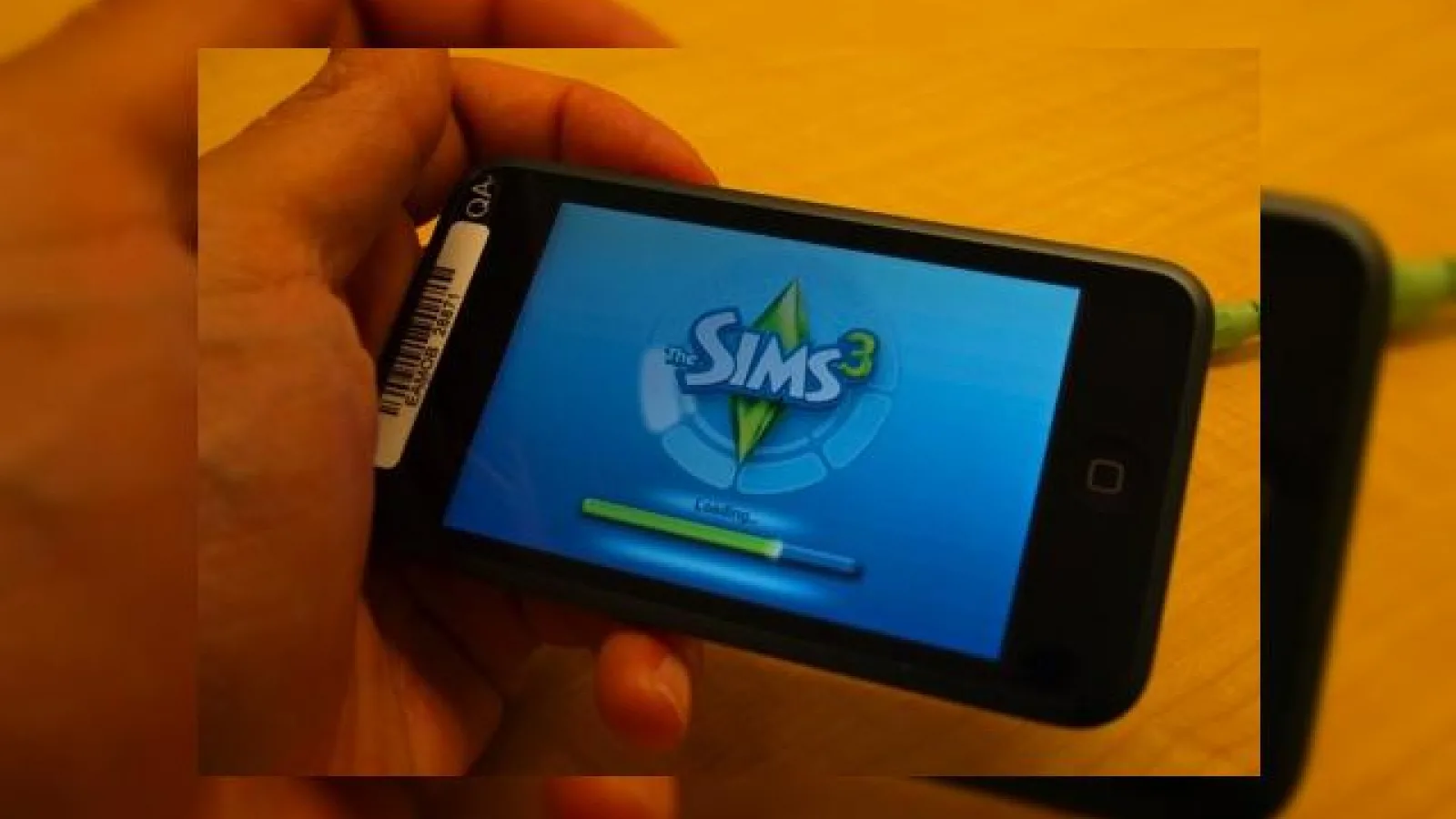 EA Mobile lanseaza jocul The Sims 3 pentru iPhone