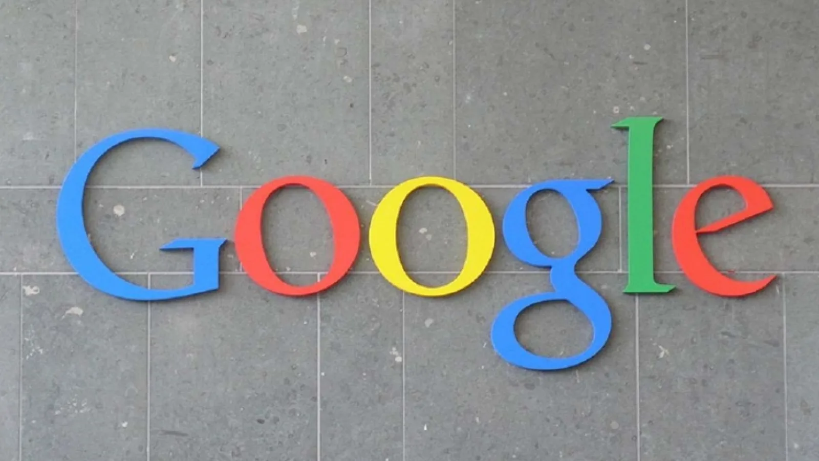 Google prezintă 3 noi aplicaţii de editare foto, ca parte a programului "Appsperiments": Storyboard, Selfissimo și Scrubbies