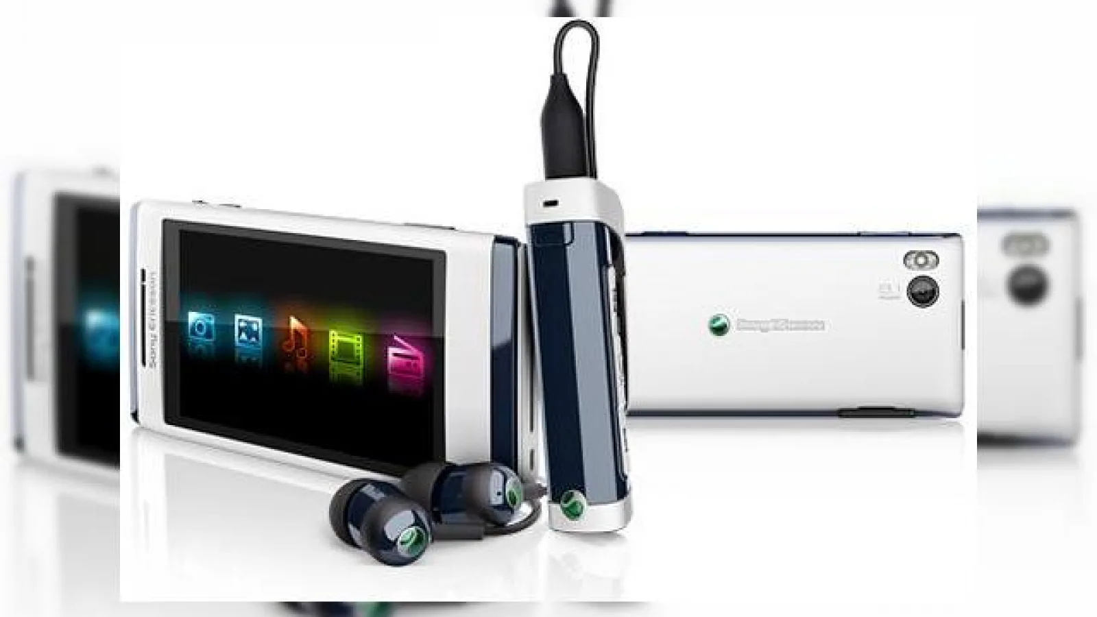 Sony Ericsson Aino, in sfarsit un PSP Phone?