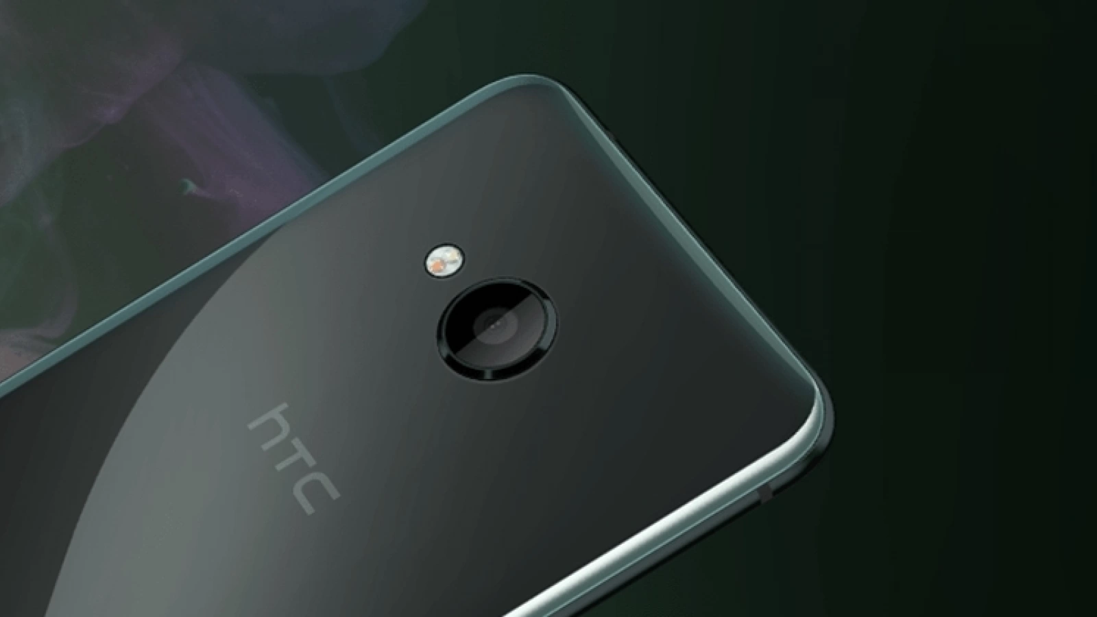 Alertă preț bun! HTC U Play se vinde acum pentru aproximativ o treime din suma la care debuta în țară la începutul anului