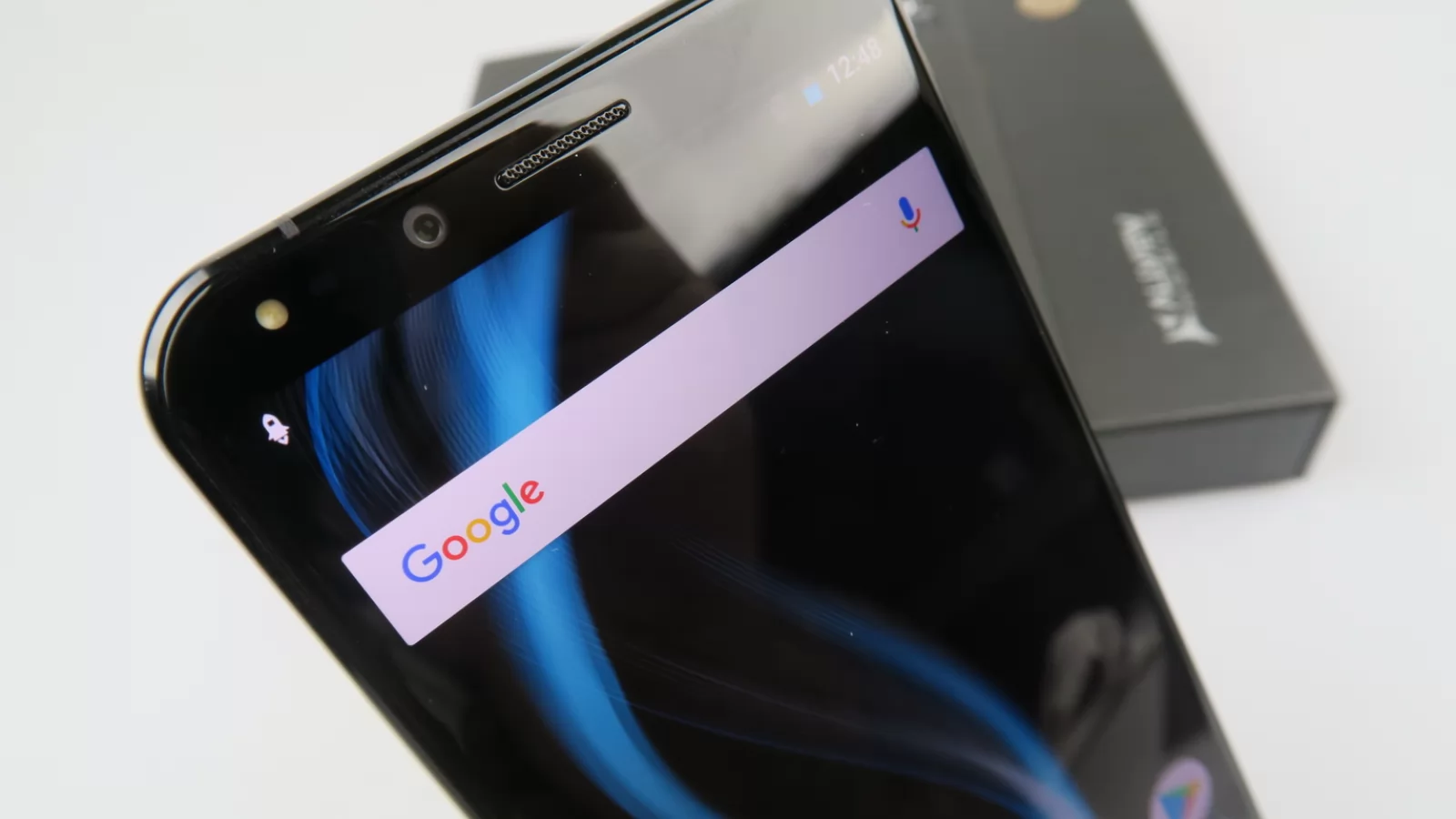 Allview X4 Soul Infinity Plus Unboxing: flagship-ul Infinity este aici, cu 6 GB RAM şi cameră duală (Video)