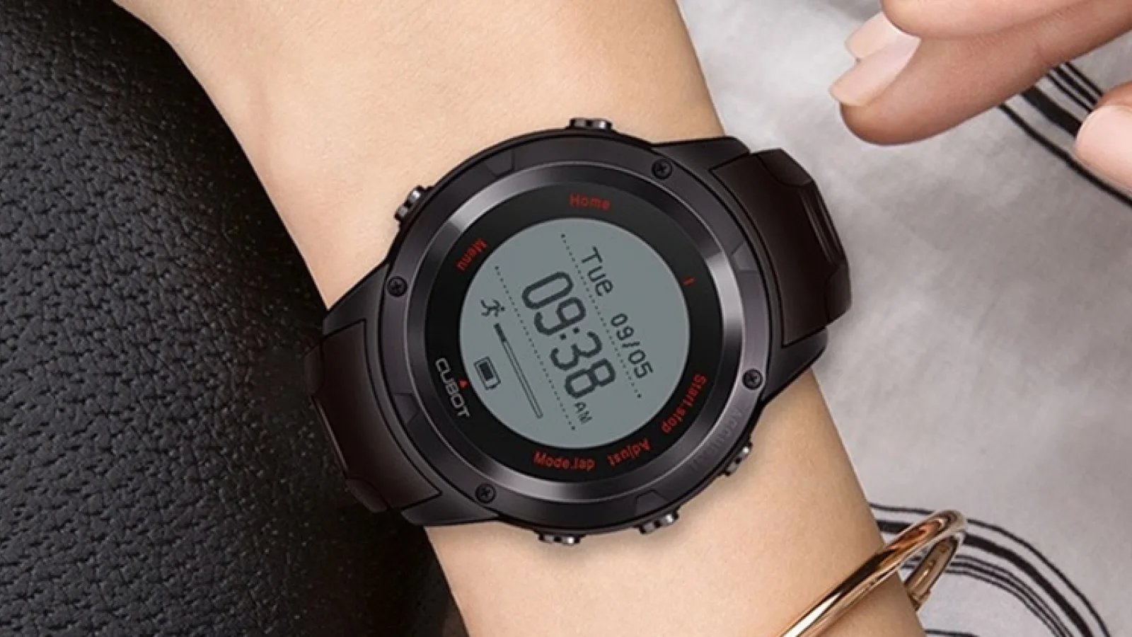 Smartwatch-ul Cubot F1 impresionează prin autonomia de până la o săptămână; se vinde pentru doar 39.99 dolari pe GeekBuying