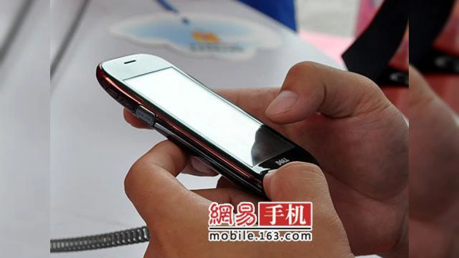 Smartphone-ul Dell Mini 3i debuteaza in China, prin operatorul China Mobile