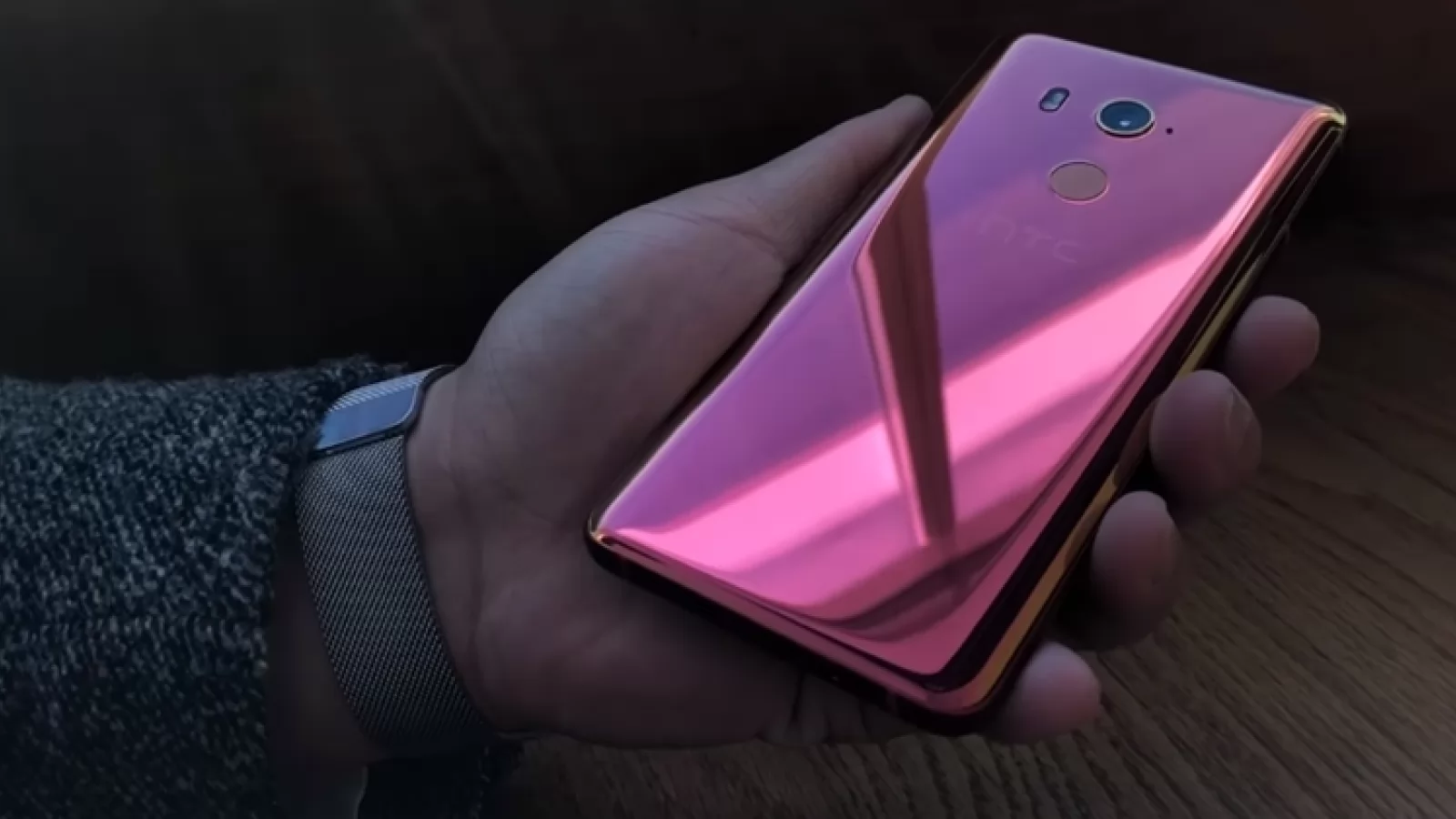 Preț și disponibilitate HTC U11 EYEs în România
