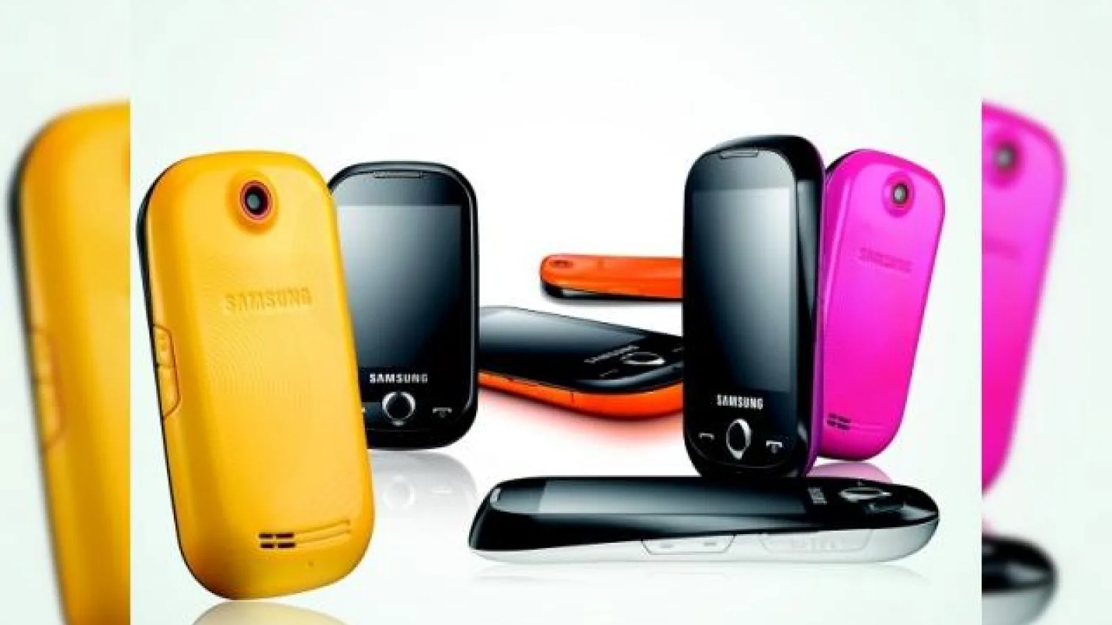Samsung lanseaza telefonul Corby S3650, model cu touchscreen destinat tinerilor