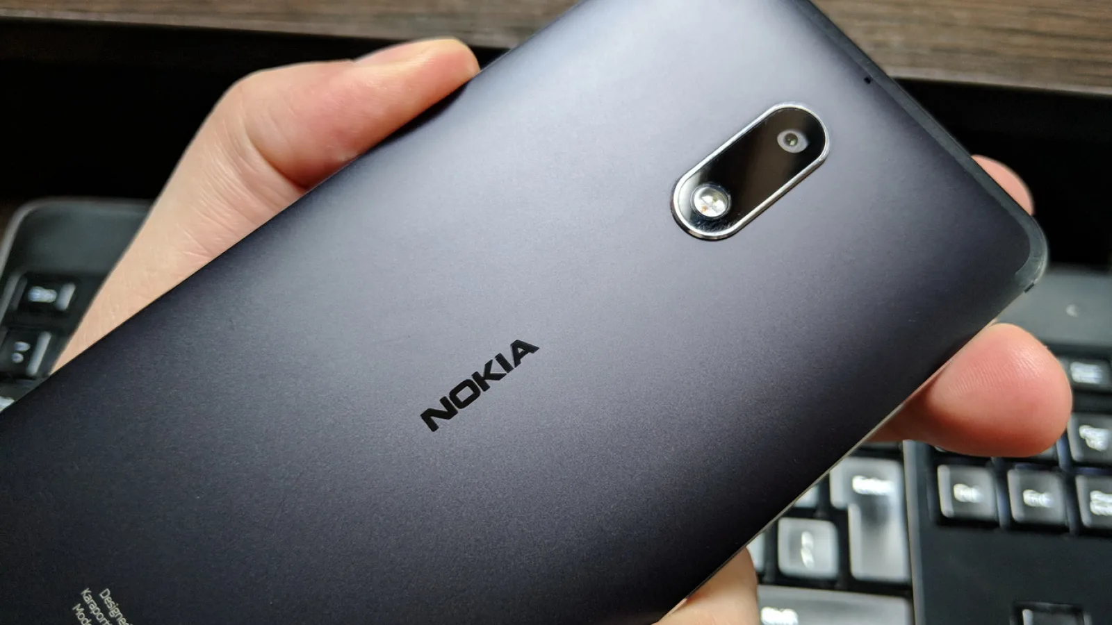 Nokia 6: Design metalic, aderent, nu e ceva ce am trimite în spaţiu