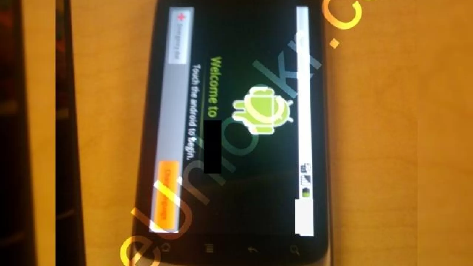 Un telefon HTC Android misterios isi face aparitia... sa fie HTC Dragon?