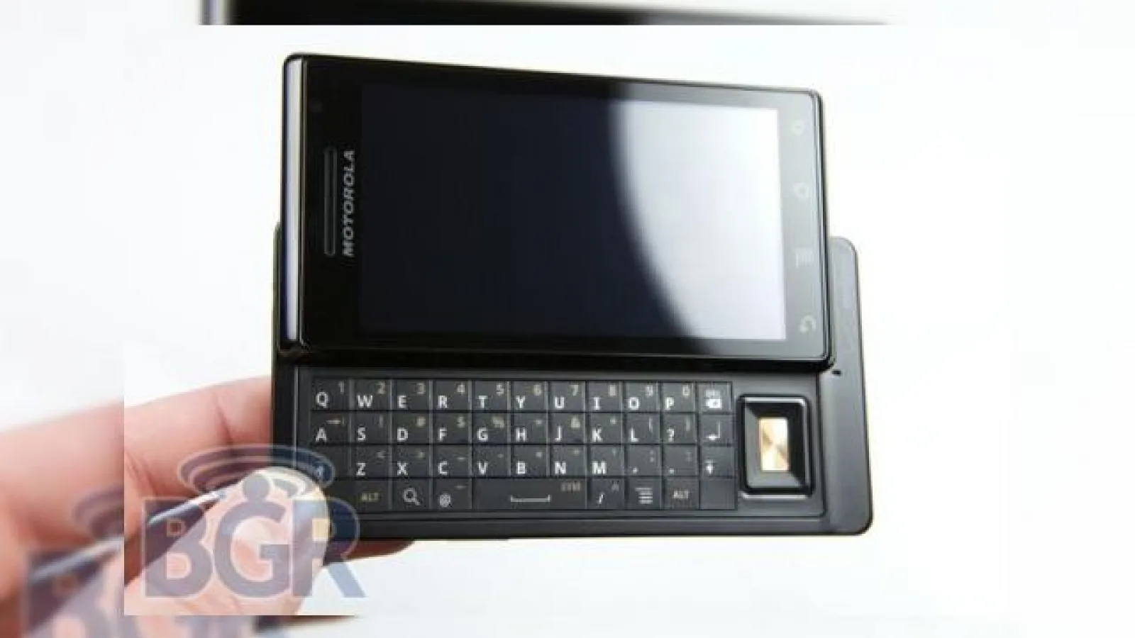 Motorola Droid, o prima privire asupra terminalului Android 2.0