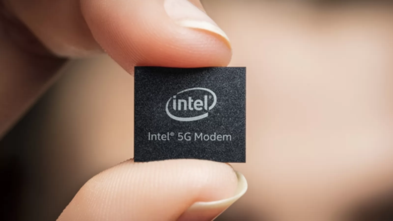 Intel colaborează cu Dell, HP și Lenovo pentru lansarea primelor laptop-uri 5G în 2019