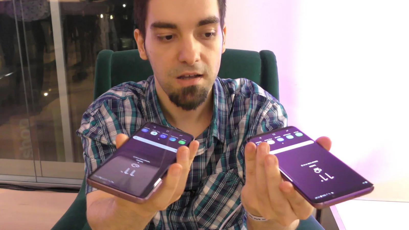 Primul contact cu Samsung Galaxy S9 şi Galaxy S9+: între liliachiu şi AR Emoji, plus camerele noi (Video)