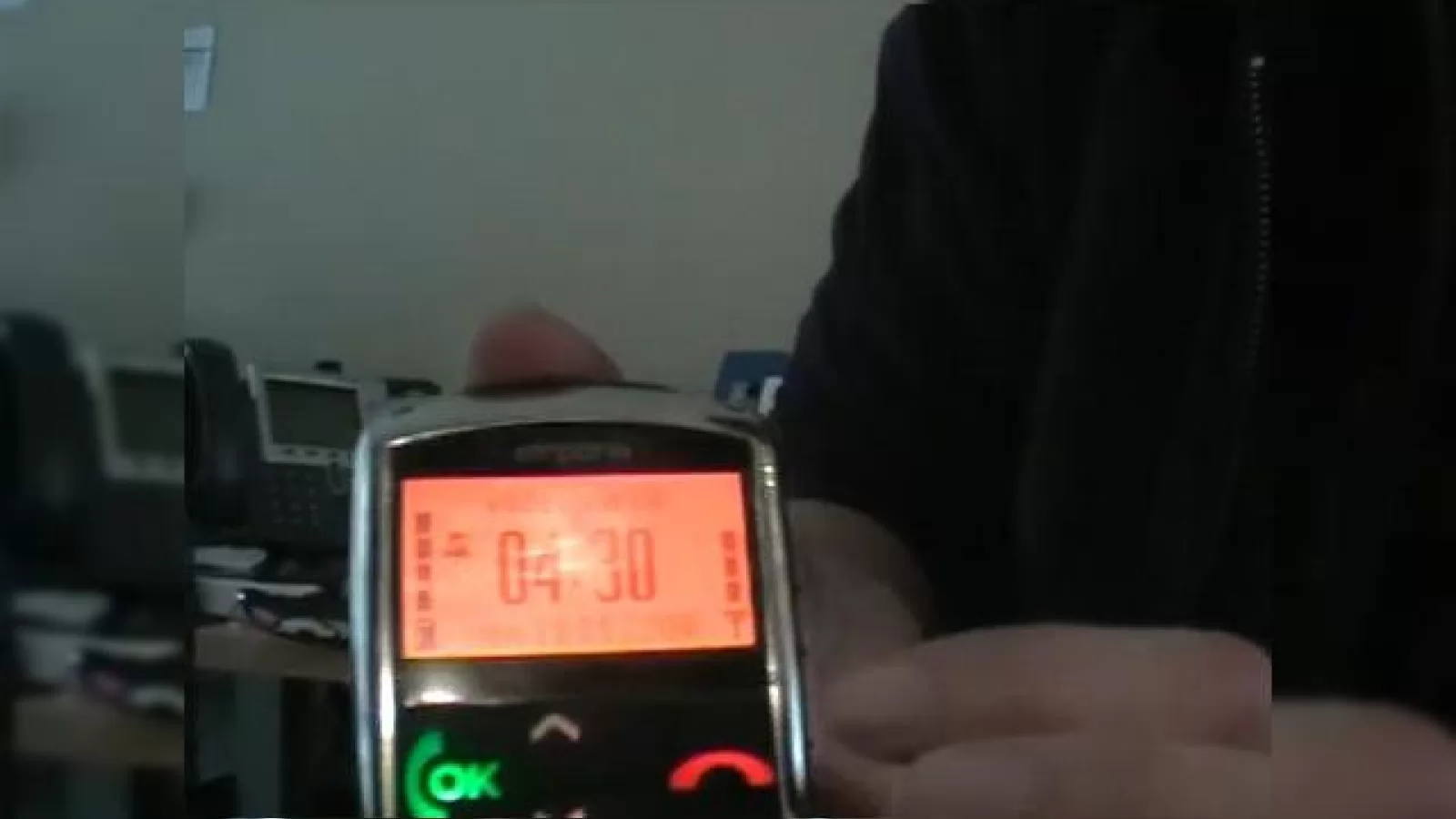 Emporia Talk Premium, un telefon simplu pentru bunici
