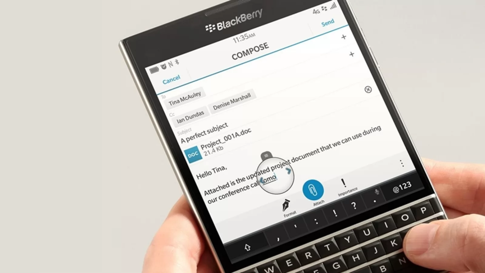 FBI-ul arestează CEO-ul unei companii care vindea BlackBerry-uri special criptate găştilor de infractori