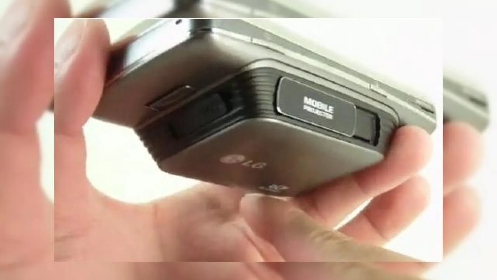 LG eXpo in actiune, plus proiector (Video)