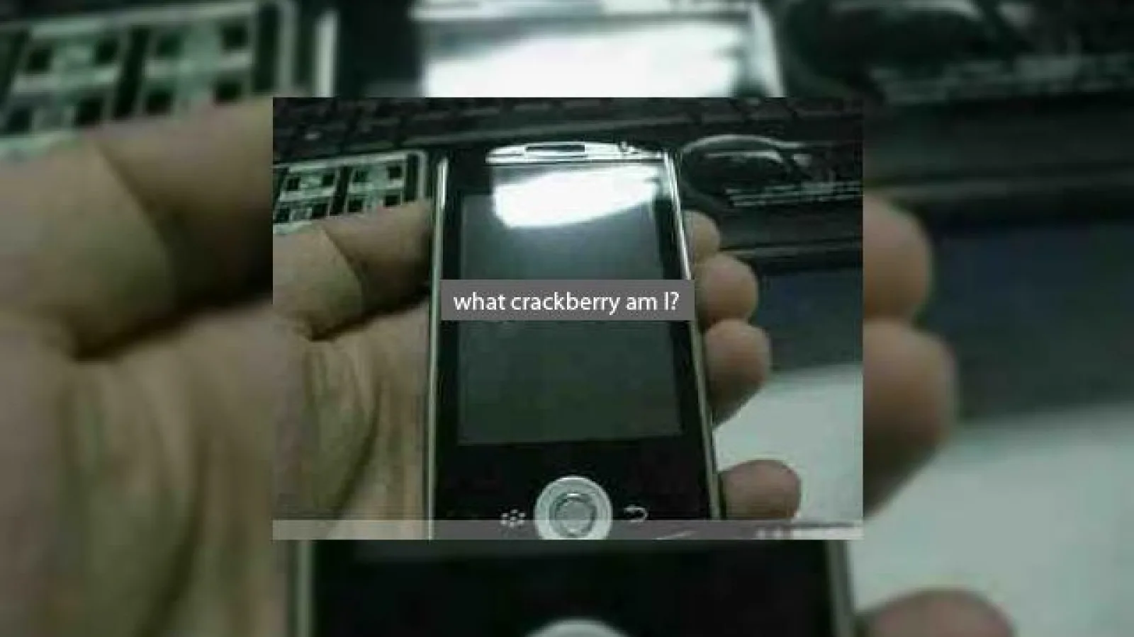 Un prototip de BlackBerry misterios, scapat pe web?