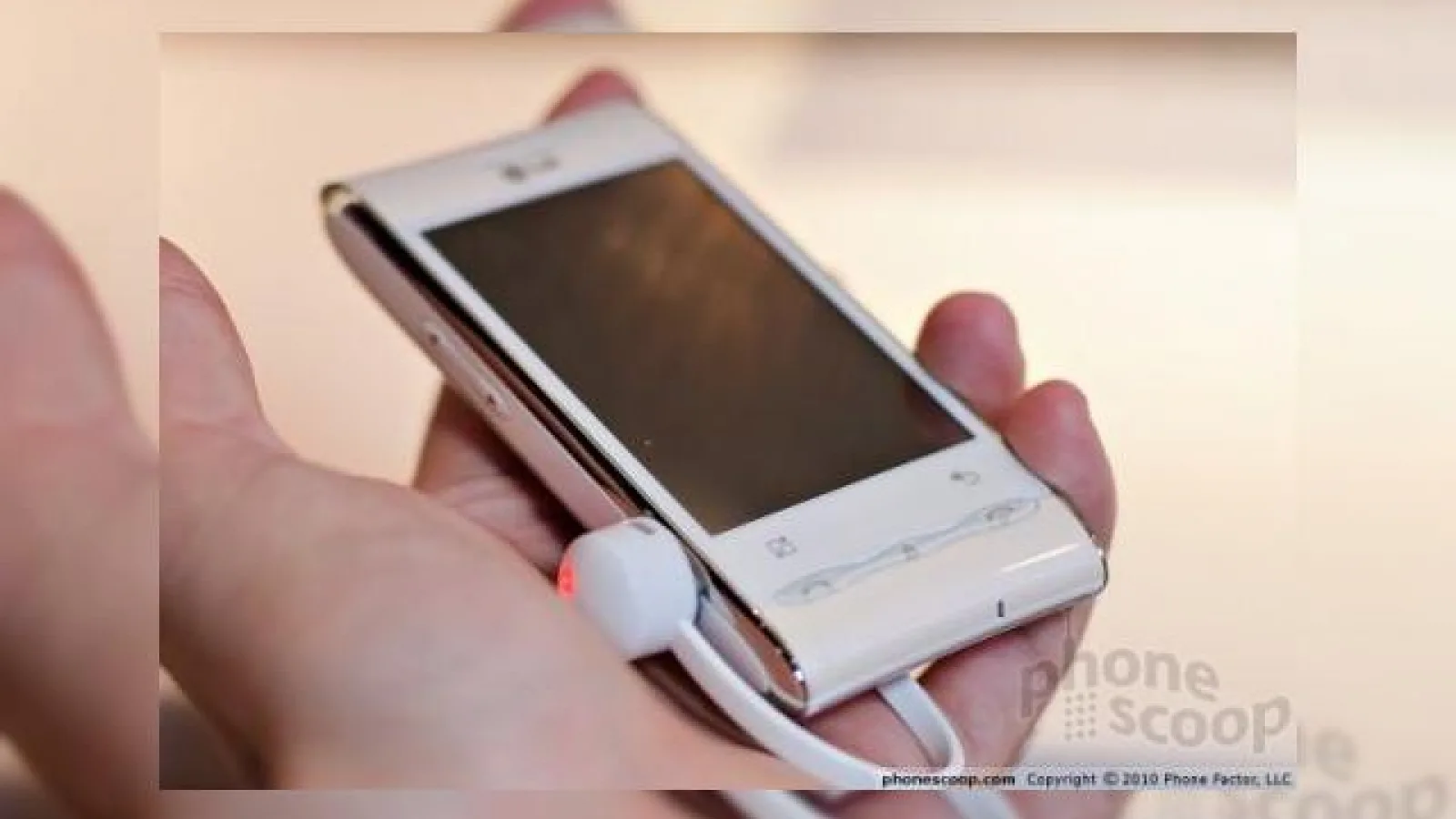 CES 2010: LG GT540 Swift, al doilea telefon Android al companiei, acum o realitate