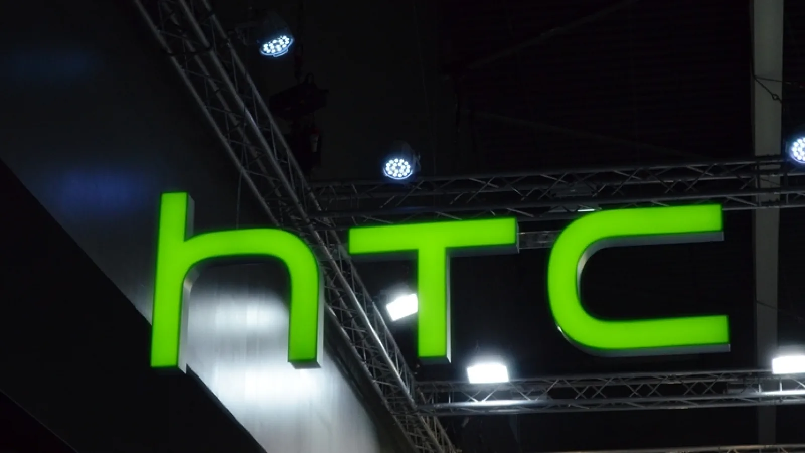 Trimestrul 4 din 2017 a venit cu pierderi serioase pentru taiwanezii de la HTC; Iată cifrele