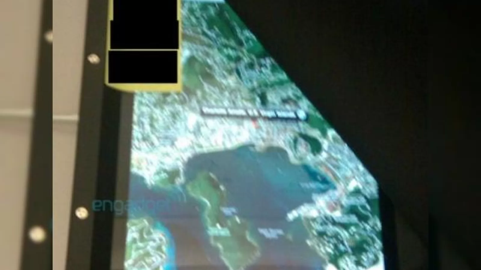 Noi imagini cu tabletul Apple, de aceasta data in mod navigational