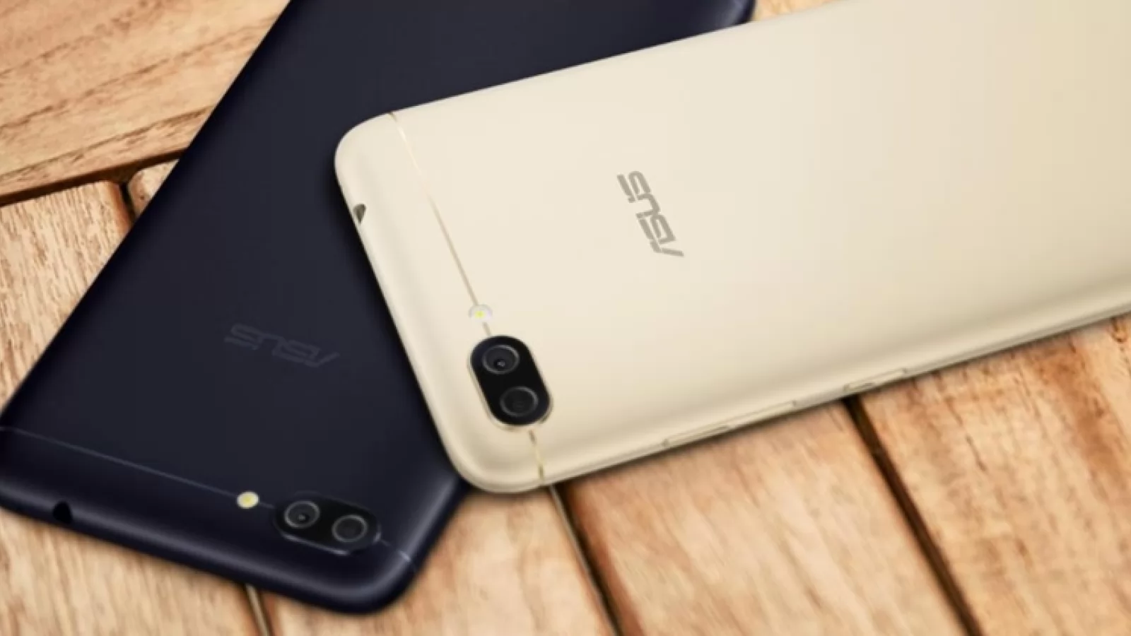 Mini Turul Magazinelor #9: UPS la preţ bun, telefon ASUS battery phone la reducere şi lichidare de stocuri la Altex Plaza