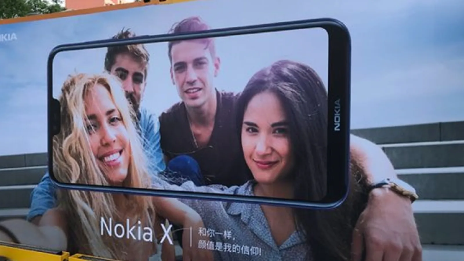 Nokia X (2018) apare în numeroase fotografii reale înaintea lansării; Vedem și decupajul din ecran
