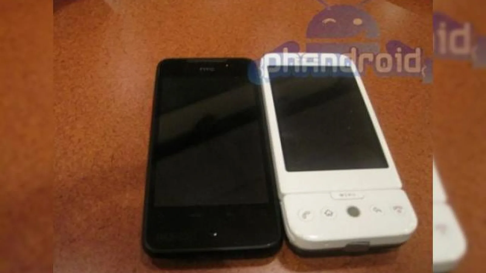 HTC Incredible isi face aparitia intr-o noua serie de imagini