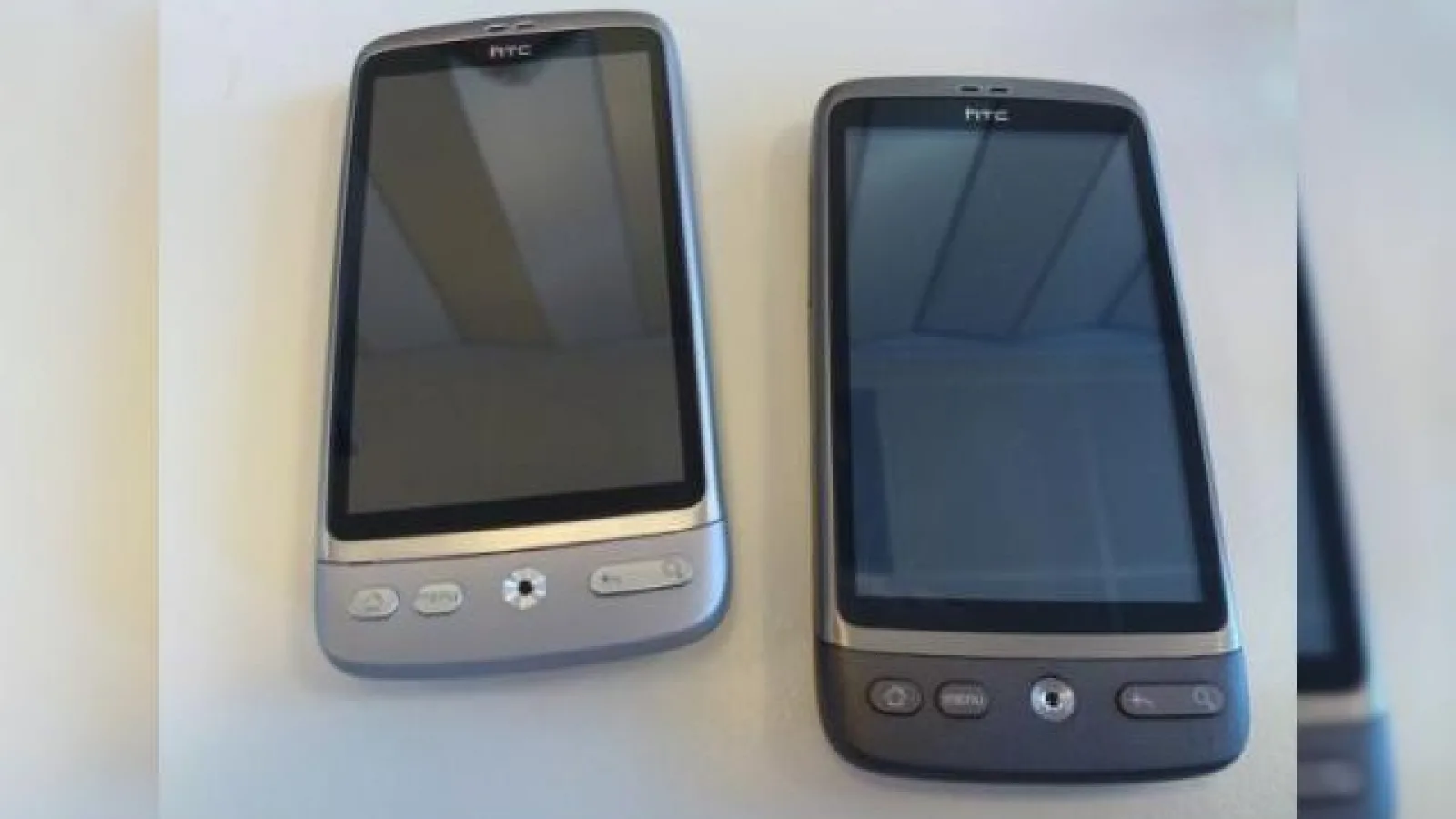 HTC Desire, gata de lansare si in varianta argintie