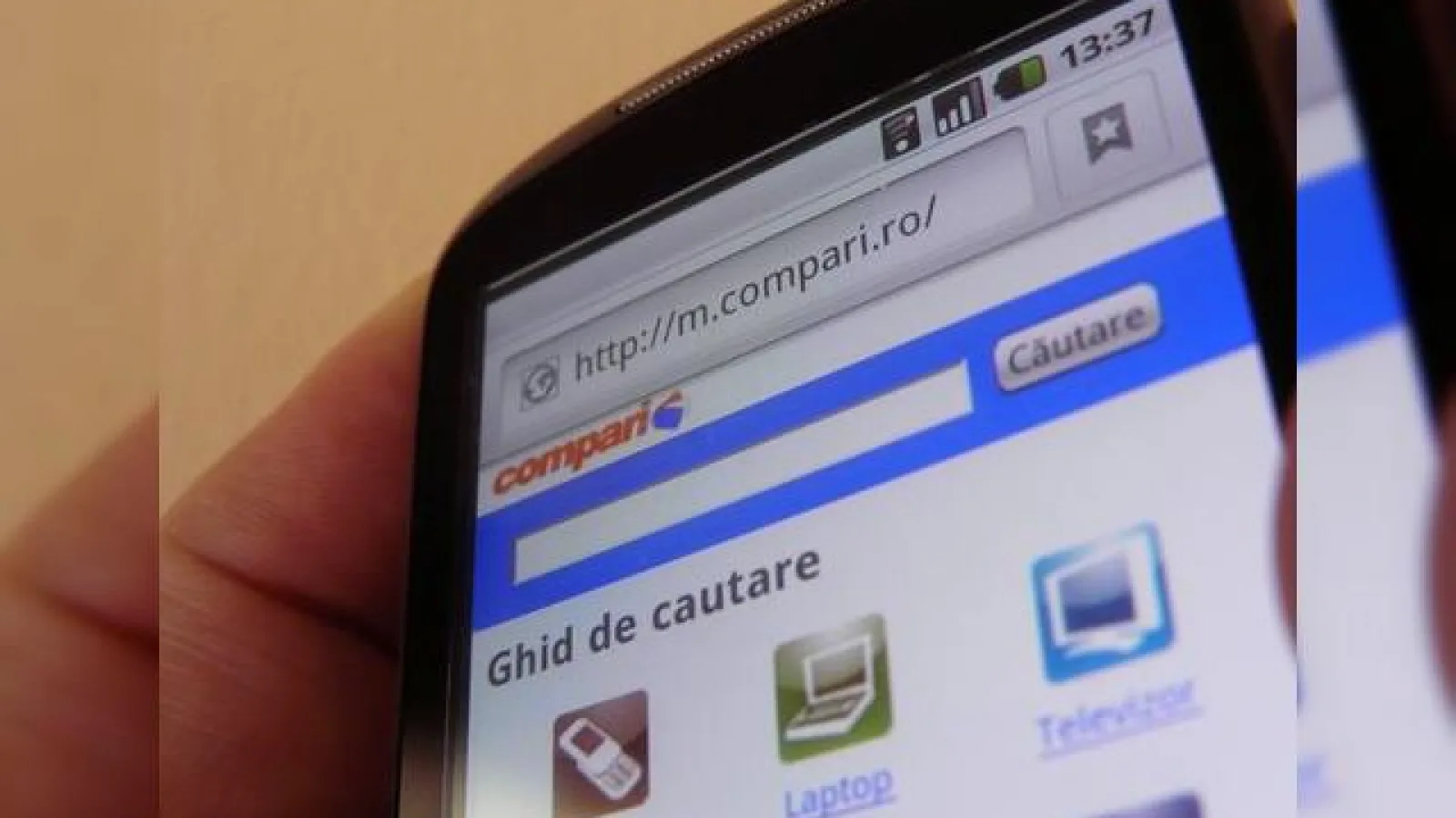Compari.ro, acum si in varianta mobila!