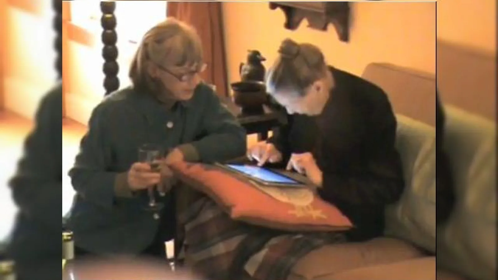 Apple iPad, cadoul ideal... pentru o bunica de 100 de ani (Video)