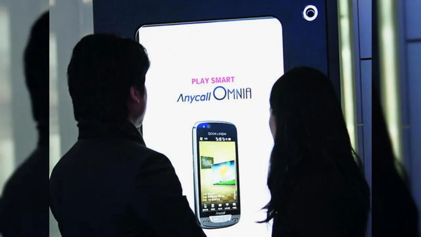 Smartphone-urile, tot mai populare in Romania