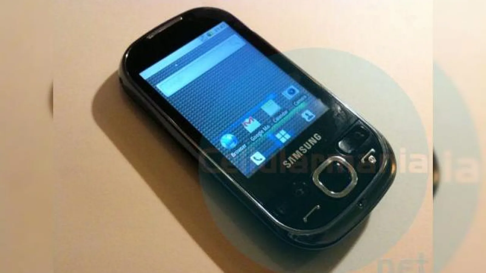 Samsung Corby GT-I5500, un nou telefon Android 2.1 fotografiat si prezentat