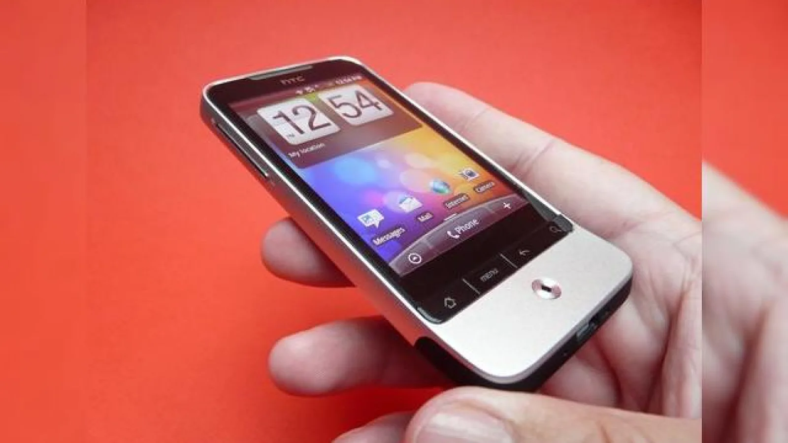 HTC Legend, intr-o analiza Mobilissimo.ro detaliata (video 20 min.)