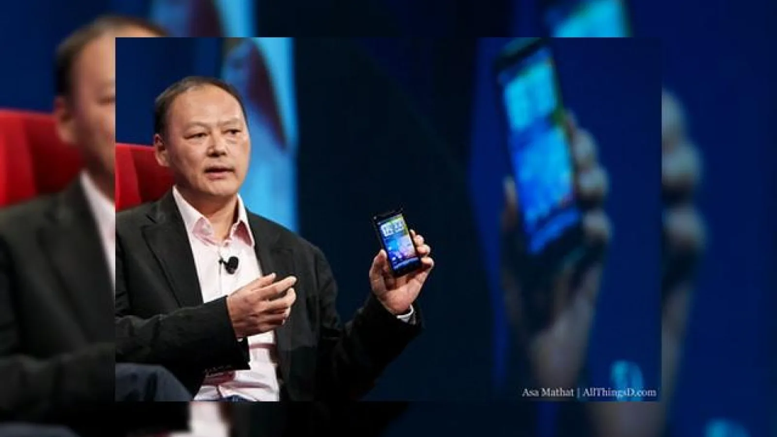 CEO-ul HTC, Peter Chou vorbeste despre planurile companiei sale la Conferinta D8
