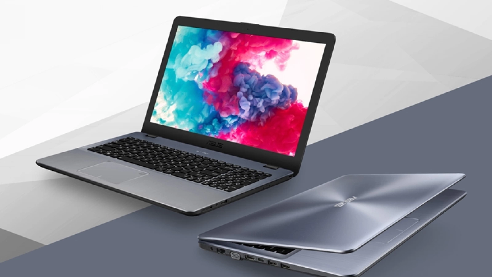 Turul Magazinelor #459: Turul laptopurilor excelente ca preţ, cu Core i3, Core i5, tabletă 2 în 1 şi scaun auto pentru cei mici