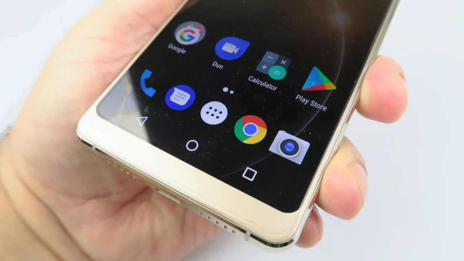 Bluboo S3: Benchmark-uri sub numele mari, mijlocii uneori