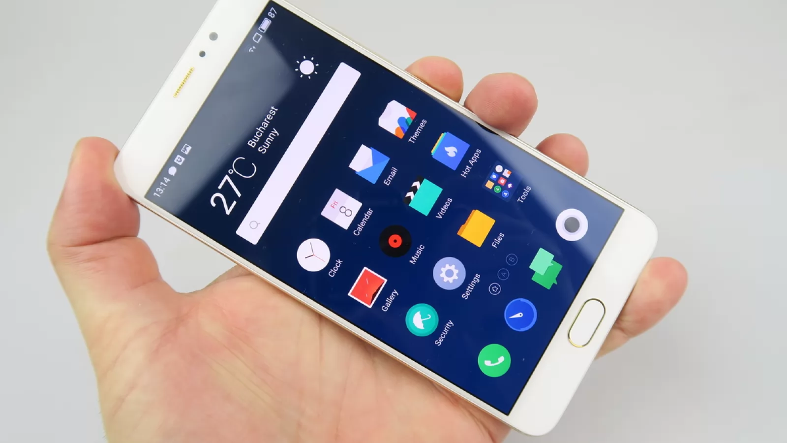 Meizu Pro 6 Plus: Display excelent, face de râs multe modele din 2018
