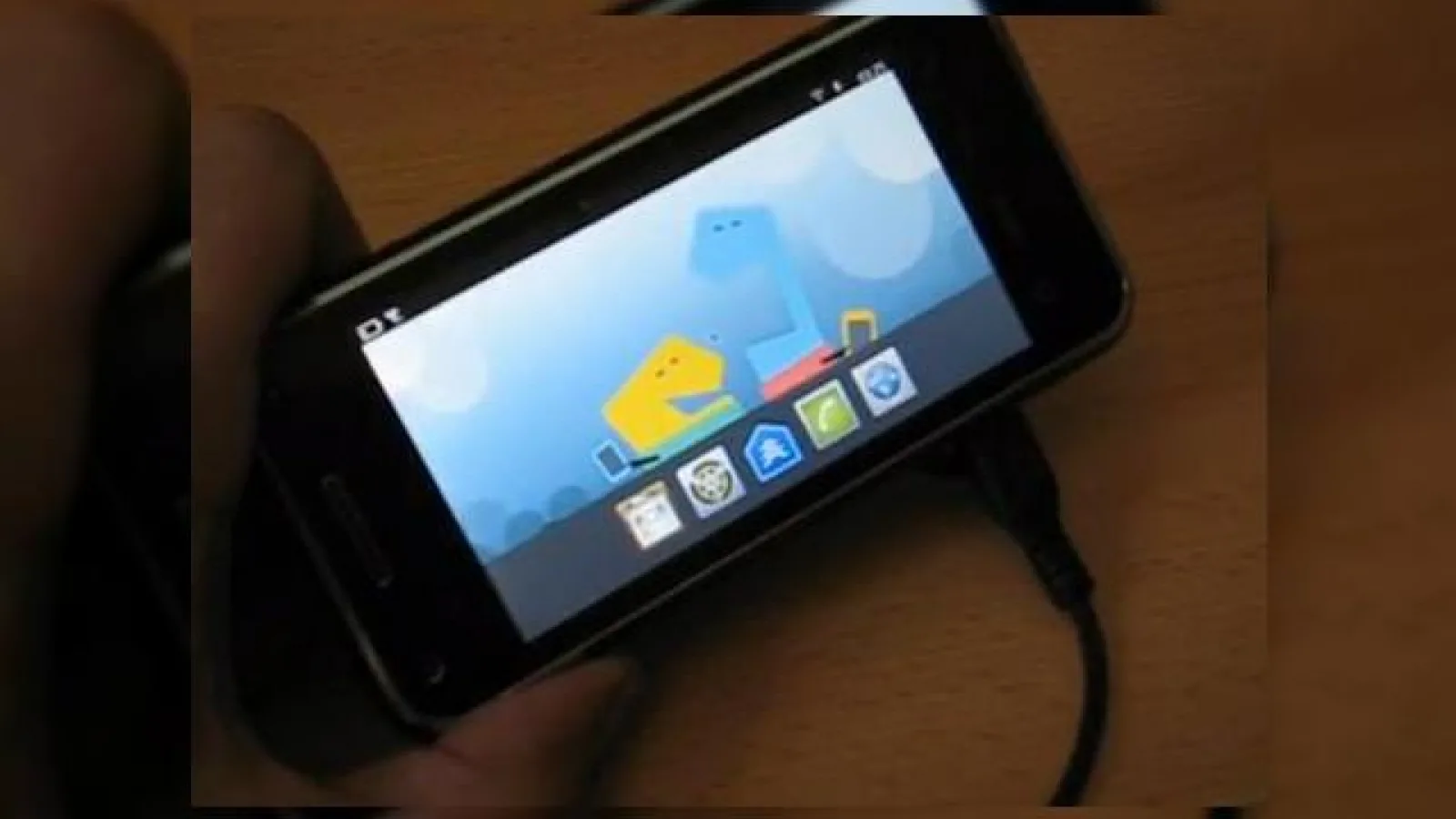 MeeGo 1.1 prezentat in actiune pe un prototip Aava (Video)